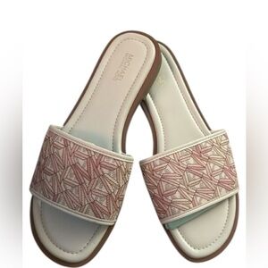 🌷Michael Kors Geometric Monogrammed Pink Slide Sandals 🌷